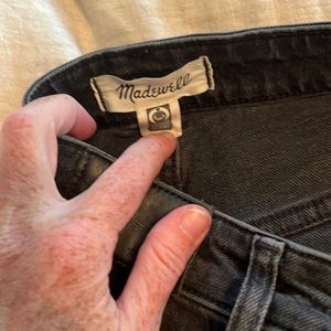 Madewell Curvy Perfect Vintage Jean in washed black